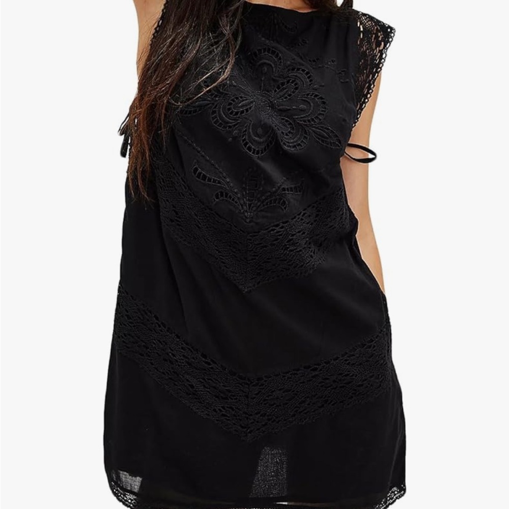 Elegant Black Lace Dress